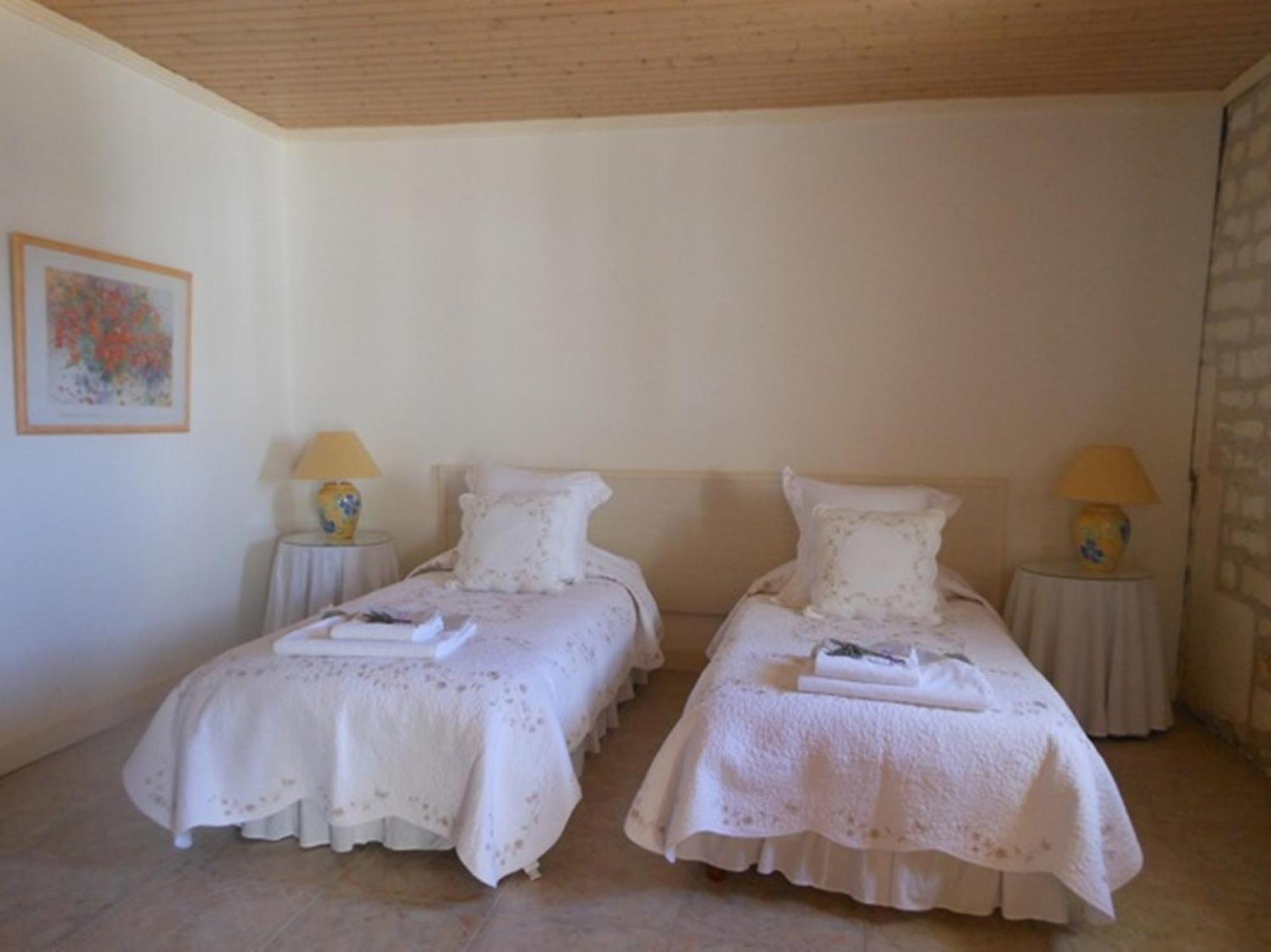 La Cour Des Cloches Bed and Breakfast Mainxe Εξωτερικό φωτογραφία